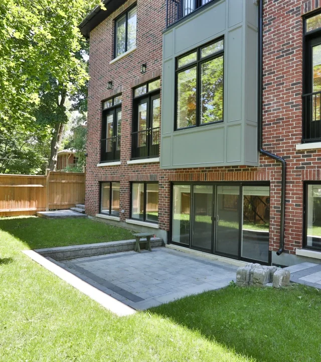 Old Forest Hill 24